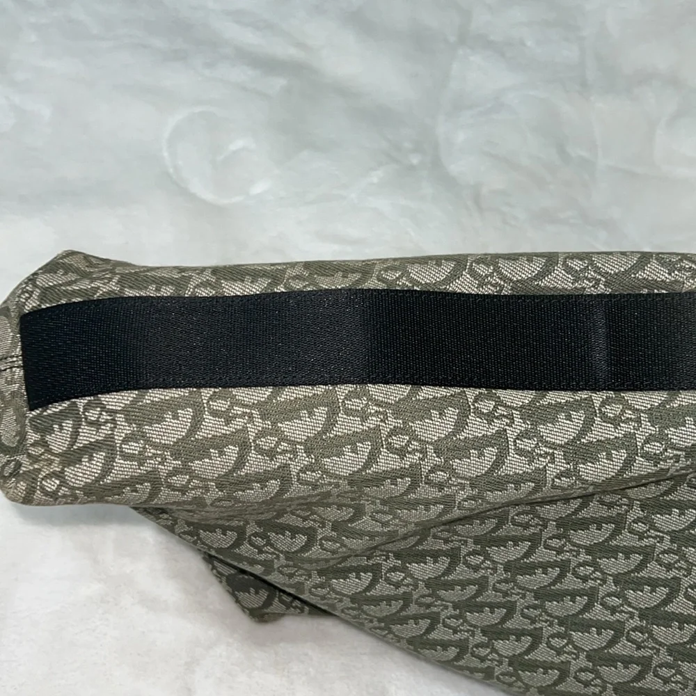 ๐SOLD ๐ Christian Dior Trotter Crossbody bag - Picture 9 of 16